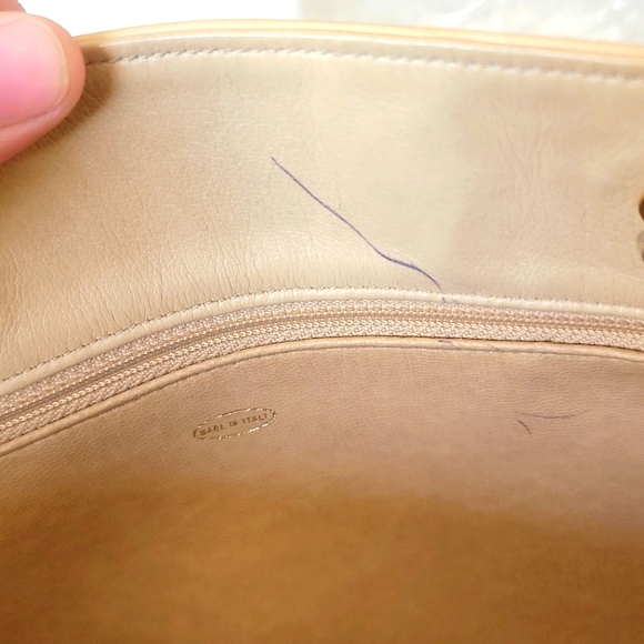 CHANEL Vintage - Picture 16 of 17